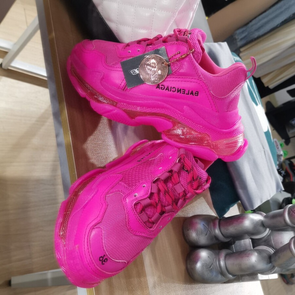 Women shoes